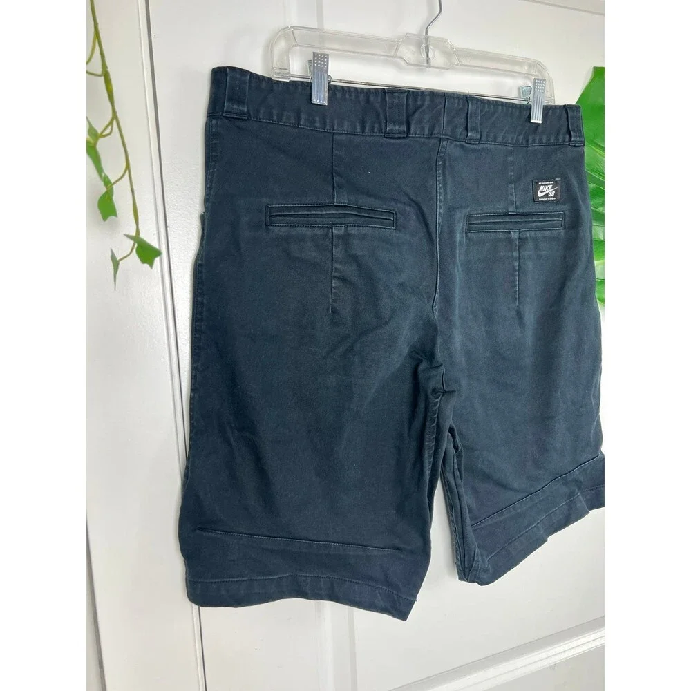 nike wash black skateboarding chino shorts mens size 34 L